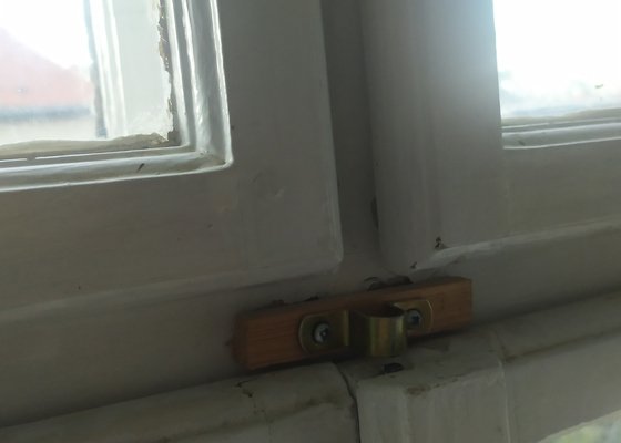 Seřídit nedovírající dřevěná okna
