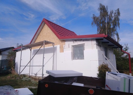 Rekonstrukce fasády na chate v Milevsku